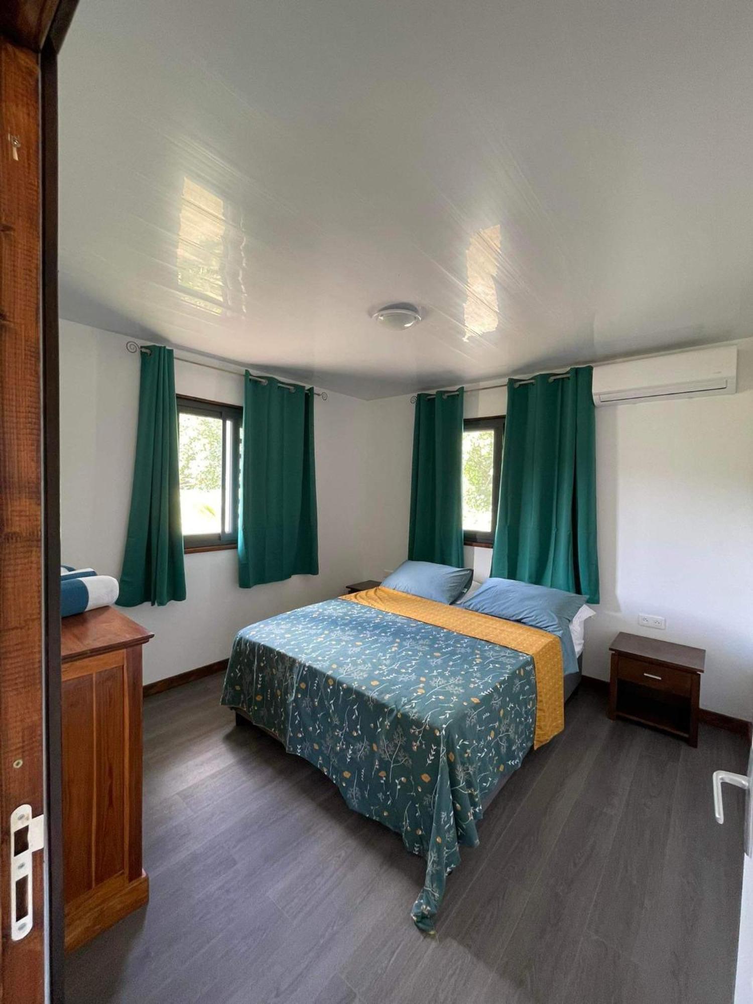 Parea Lodge Huahine Bungalow F2 #Miti 외부 사진